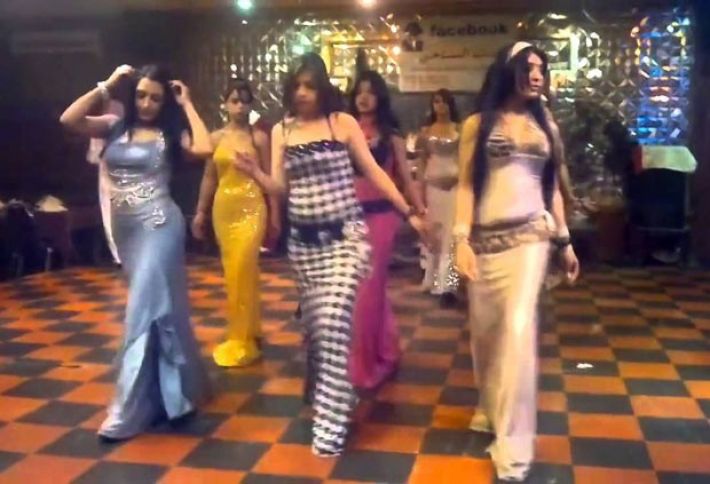 Ərəblərin zövqlərinə uyğun şoular təşkil edirlər