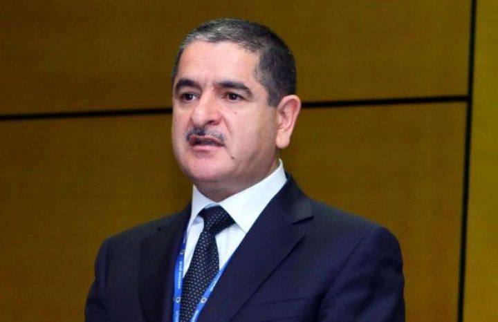 Prezidentin köməkçisinə Neft Fondunda vəzifə verildi