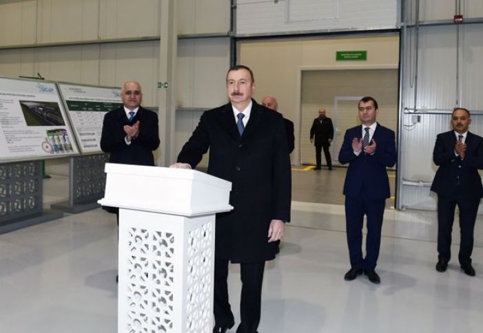 İlham Əliyev Sumqayıt Kimya Sənaye Parkında - ZAVODU İŞƏ SALDI