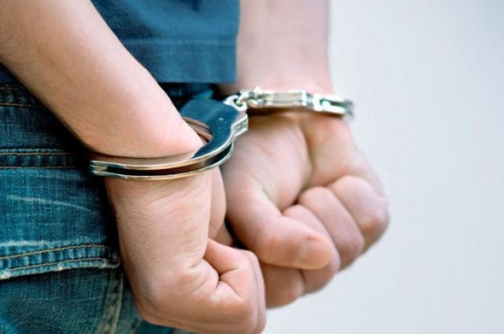 Sabiq bank əməkdaşına 10 il cəza 