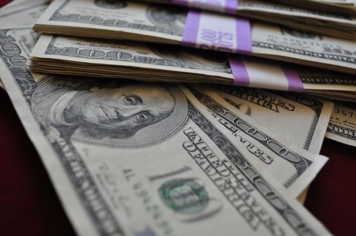 Dollar Fed-in qərarından sonra daha da ucuzlaşdı