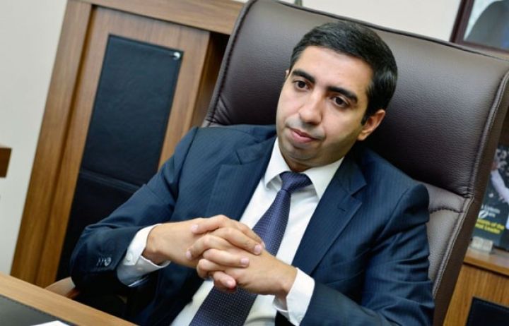 İcbari tibbi sığorta haqqları ilə bağlı sənəd Prezident Administrasiyasına təqdim edilib