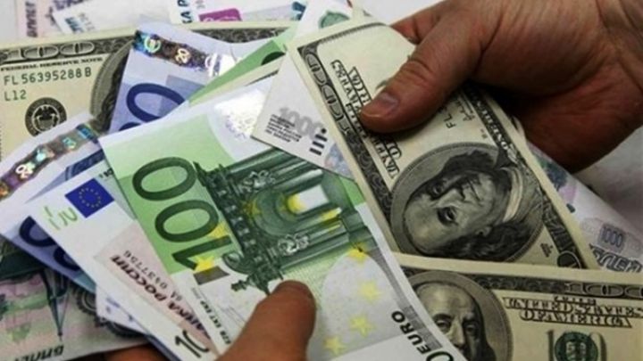 Dollar sürətlə ucuzlaşır - Avro/Dollar 1.14-ü keçdi