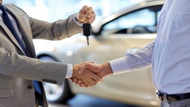 Avtomobil idxalında artım