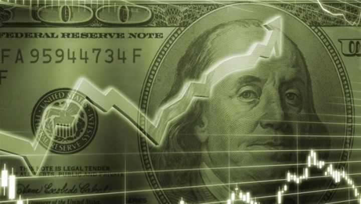 Bir sıra banklar Dolları bahalaşdırdı