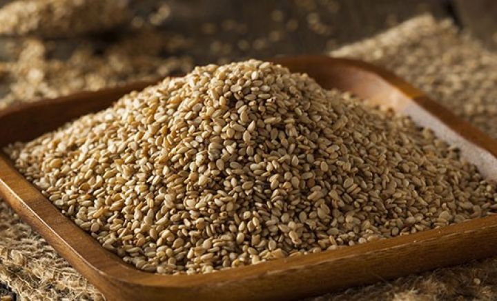 Fermerlərdən 3 manata alınır, bazarlarda 12 manata satılır