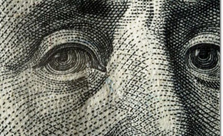 Dollar "Teylor" xəbərilə bahalaşır