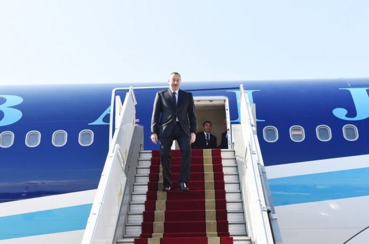 İlham Əliyev Qazaxıstana getdi