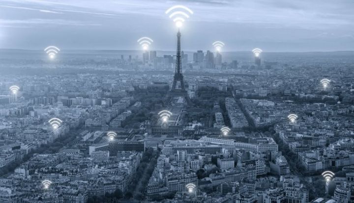 AB vətəndaşlarına pulsuz internet