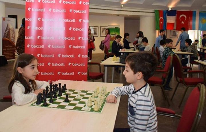 “Bakcell”dən beynəlxalq uşaq şahmat turnirinə dəstək