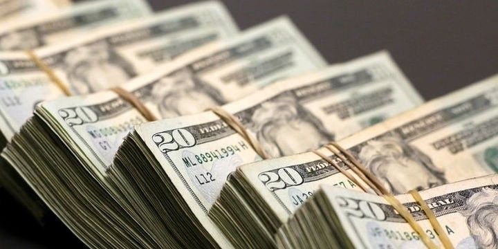 ABŞ-ın büdcə kəsiri 600 milyard dollar oldu