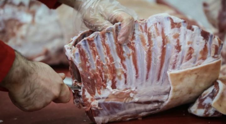 Qanuni ət kəsilən yer necə olmalıdır? – YENİ TƏLƏBLƏR