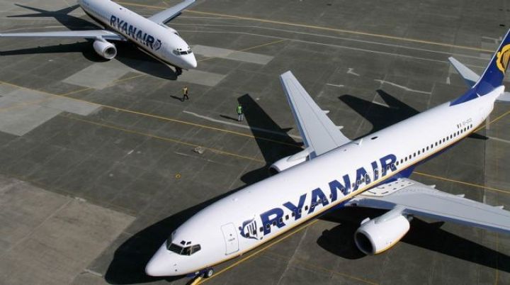 İldə 200 min avro maaş alan pilotlar tətilə çıxırlar