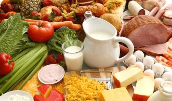 Qeyr-neft ixracı yeyinti, tütün və dərman idxalına kifayət etmir 