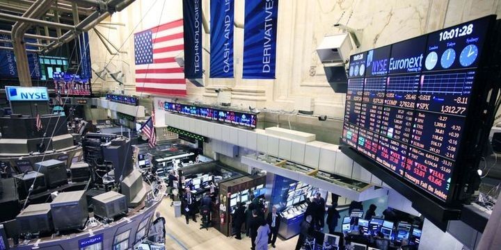 ABŞ bazarları 13-14 ayın ən aşağı səviyyələrinə gerilədi