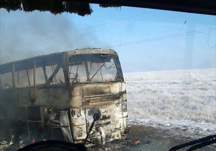  52 nəfər yanaraq öldü - VİDEO