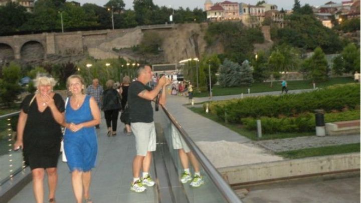 Azərbaycanlılar Gürcüstanda ən az pul xərcləyən turistlərdir