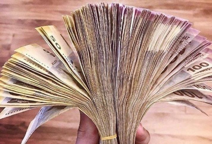 Apreldə bankların müştərilərə verdikləri kreditlər artıb