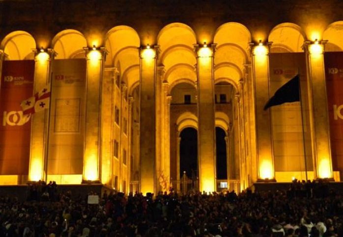 Tbilisidə etiraz aksiyası davam edir