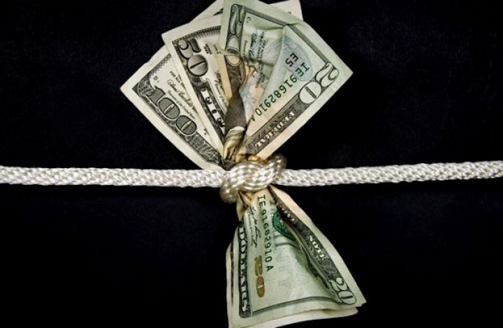 Banklarda Dollar və Avronun alış-satış qiymətləri - SİYAHI