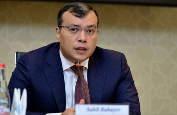 Nazir Sahil Babayevdən "Aparat rəhbəri" qərarı