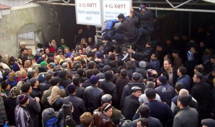 Vətəndaşlar sərhədi keçməmiş sıxlığın vəziyyətini öyrənə biləcək - GÖMRÜKDƏN YENİLİK