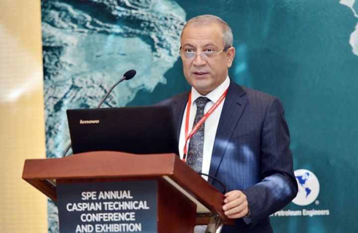 İşdən çıxarılmış nazir müavini: “Mən qovulanlardan deyiləm”