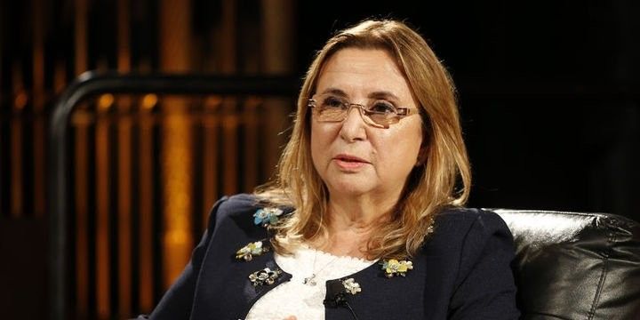 Nazir rekord açıqladı, Lirə bahalaşdı - YENİLƏNİB