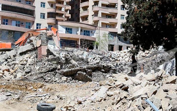 Bakıda bu ərazidəki evlər söküləcək - Siyahı