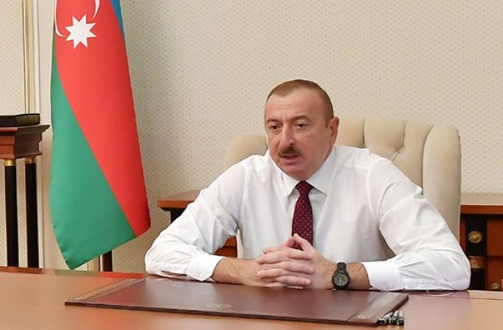 "Dövlət məmurları vəzifəyə gəlir mənbəyi kimi baxmamalıdırlar"