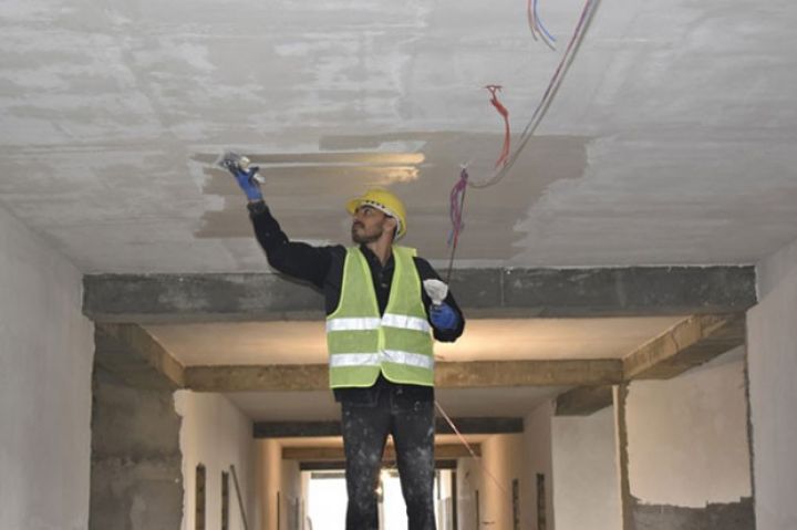 Dövlət Komitəsinin binası 1,5 milyon manatlıq təmir ediləcək