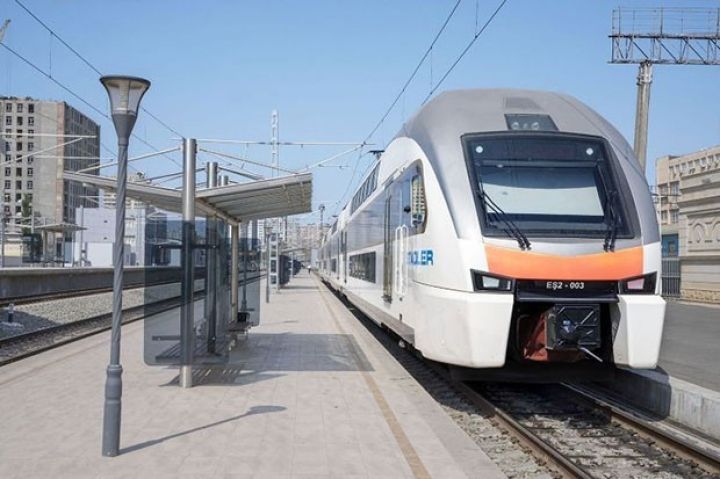 Bakıda yerüstü metro olacaq