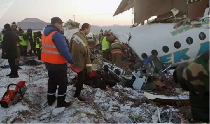 Sərnişin təyyarəsi qəzaya uğrayıb - ÖLƏNLƏR VAR