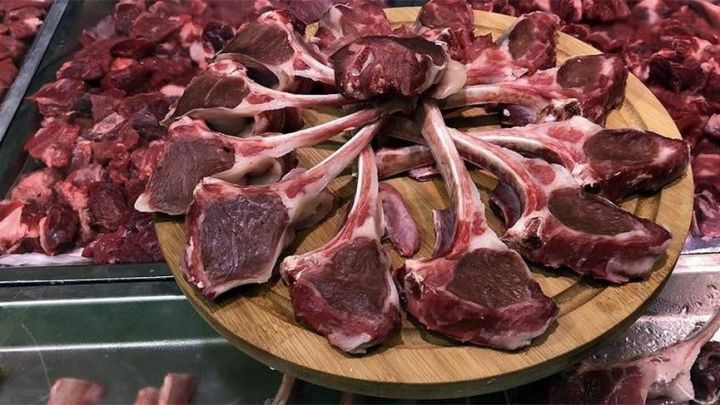 Azərbaycan ət idxalını kəskin artırıb