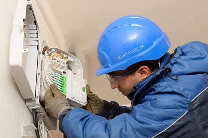 Bakının telefon şəbəkəsinə böyük sərmayə - TENDERİN NƏTİCƏSİ AÇIQLANDI