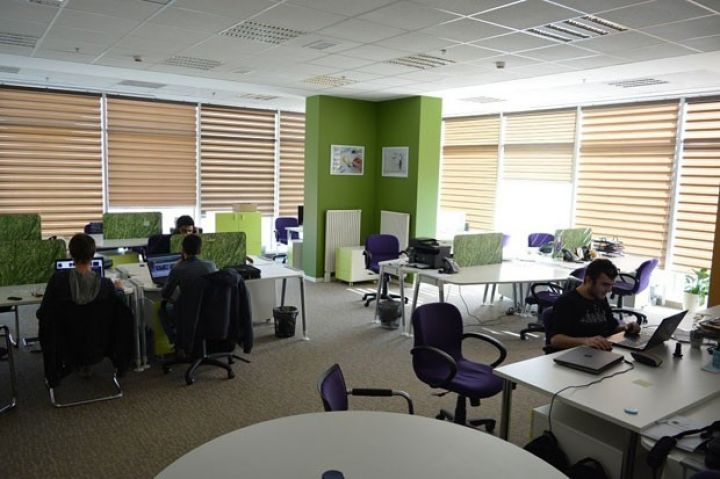 "Azercell"in departament rəhbəri işdən ayrılıb