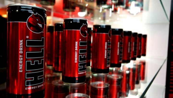 Azərbaycanda "Hell” energrtik içkilərini satan şirkət cərimələnib