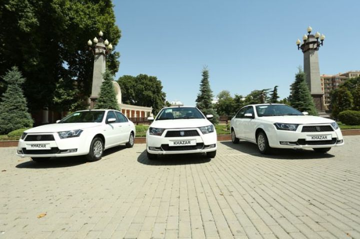 Dövlət Komitəsi 528 min manat ödəyib 32 "Xəzər" avtomobili aldı