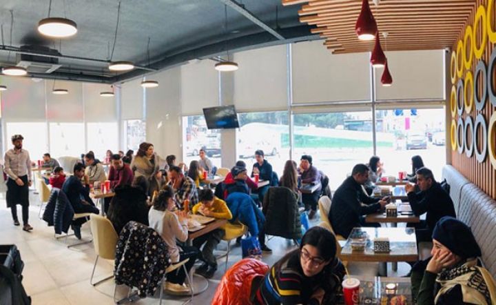 Azərbaycan brendinin saxta restoranı istifadəyə verilib