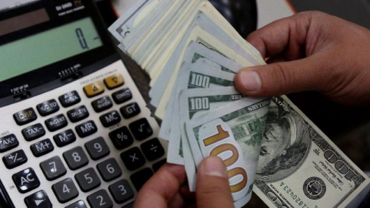 Azərbaycandan Gürcüstana pul köçürmələri azalıb