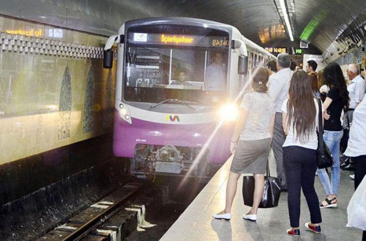 Bakı metrosunda ikimərtəbəli stansiyaların tikintisinə başlanılıb