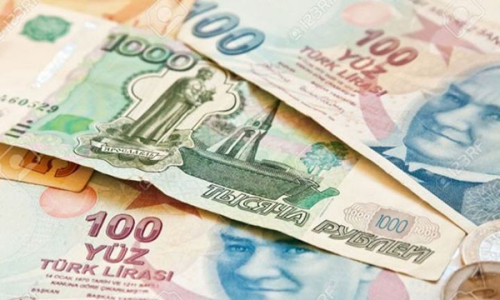 Manat Lirə və Lari qarşısında kəskin bahalaşıb