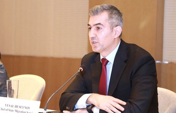 Miqrantlara verilən iş icazəsindən əldə olunan gəlir açıqlandı