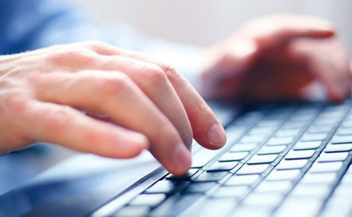 Yüksək sürətli fiber-optik internetin qiyməti endirilib