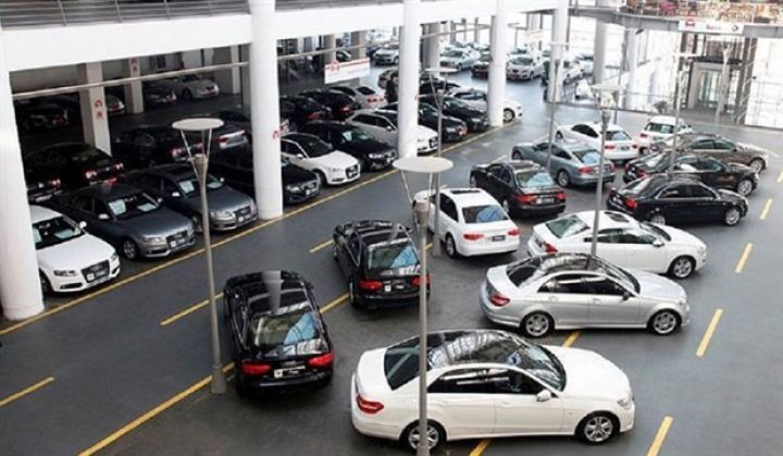 Avtomobil idxalında sürət düşmür - İKİQATA YAXIN ARTIM