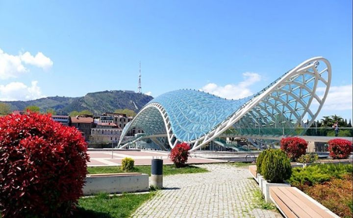 Azərbaycandan Gürcüstana səfər edənlərin sayı 1 milyon nəfəri ötüb