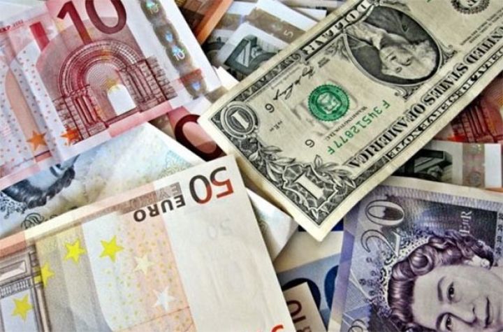 Avro daha da ucuzlaşdı - RƏSMİ MƏZNƏƏLƏR