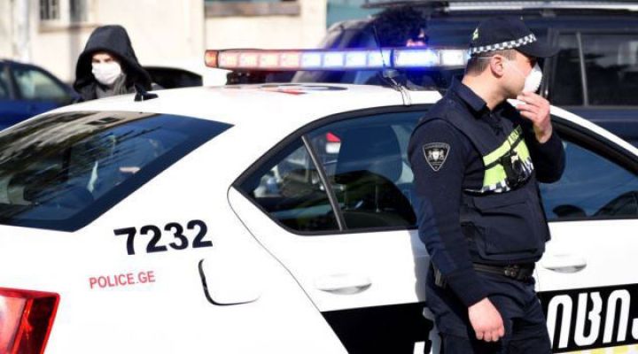 Gürcüstan fövqəladə vəziyyətin müddətini uzatdı