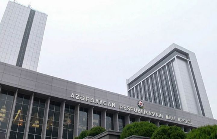 Heyvanlarla rəhmsiz rəftar edilməsinə görə 500 - 2000 manat cibvarında cərimə gəlir