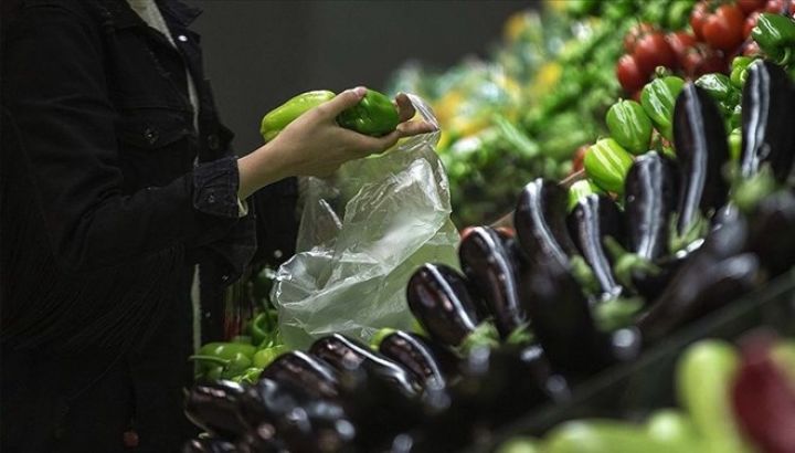 Türkiyədə qiymətlər kəskin artıb - LİRƏ UCUZLAŞIR